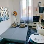 דירה Agreable Et Moderne 2 Pieces ~ Confort Et Design *