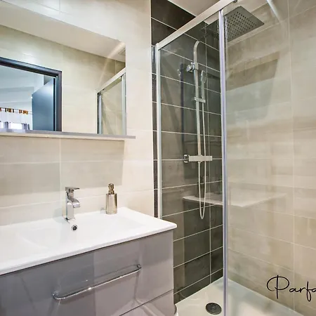 Apartamento Agreable Et Moderne 2 Pieces ~ Confort Et Design *