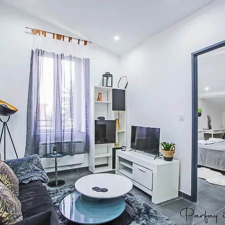 Apartamento Agreable Et Moderne 2 Pieces ~ Confort Et Design